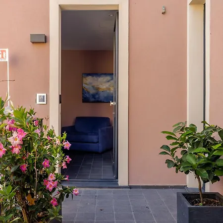 Apart-hotel Creuza De Ma Riposto